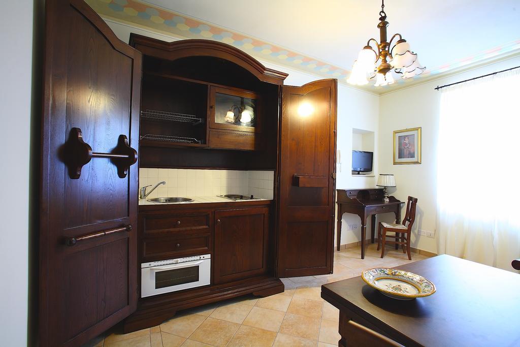 Residenze L'Uncinaia Holiday House Perugia Habitación foto