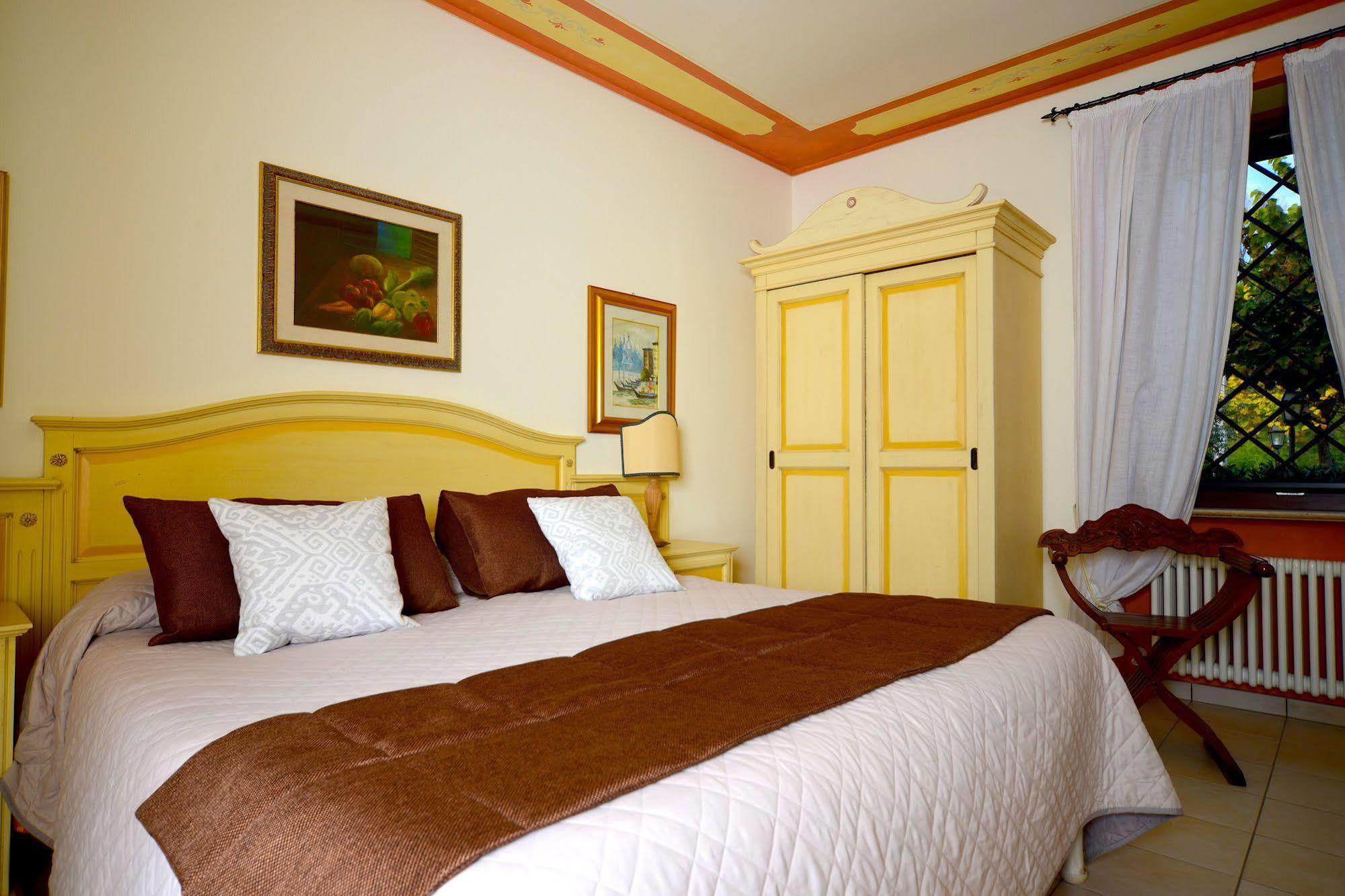 Residenze L'Uncinaia Holiday House Perugia Exterior foto